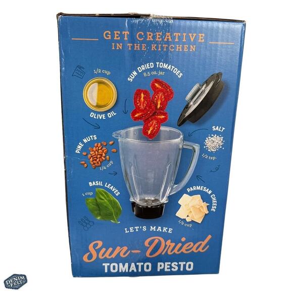 Oster 800 Watt 6 Cup One Touch Blender with Auto Program in Black | NEW!! - Picture 8 of 10